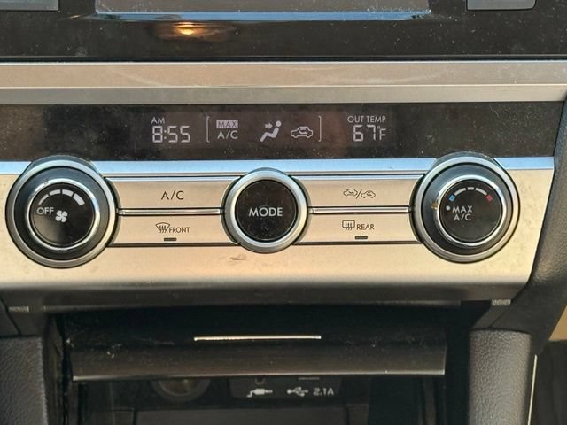 Used 2019 Subaru Outback 2.5i AWD/4WD image 14