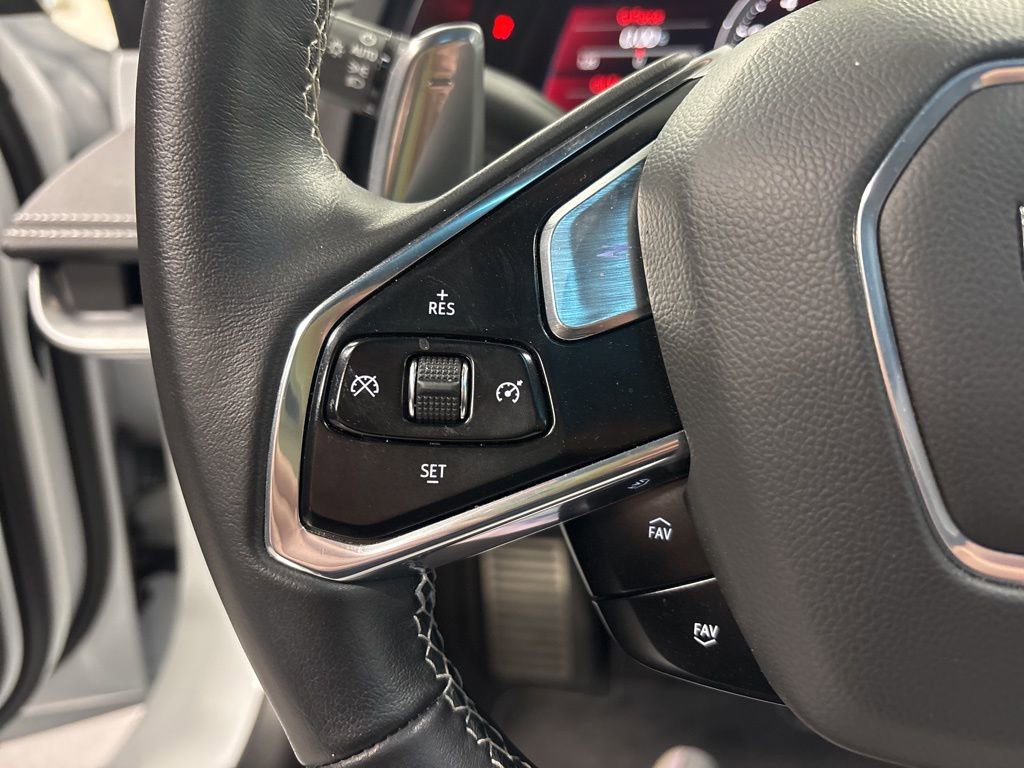 Used 2022 Chevrolet Corvette Stingray Coupe w/ 1LT RWD image 16