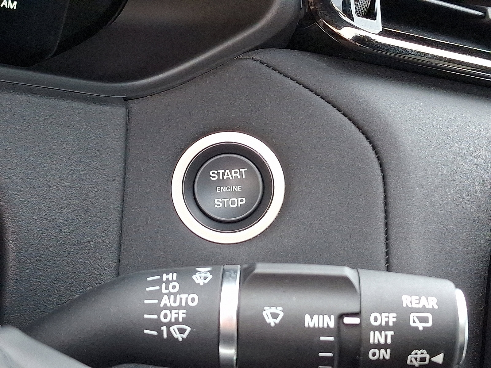 Used 2026 Land Rover Range Rover Velar Dynamic SE image 26