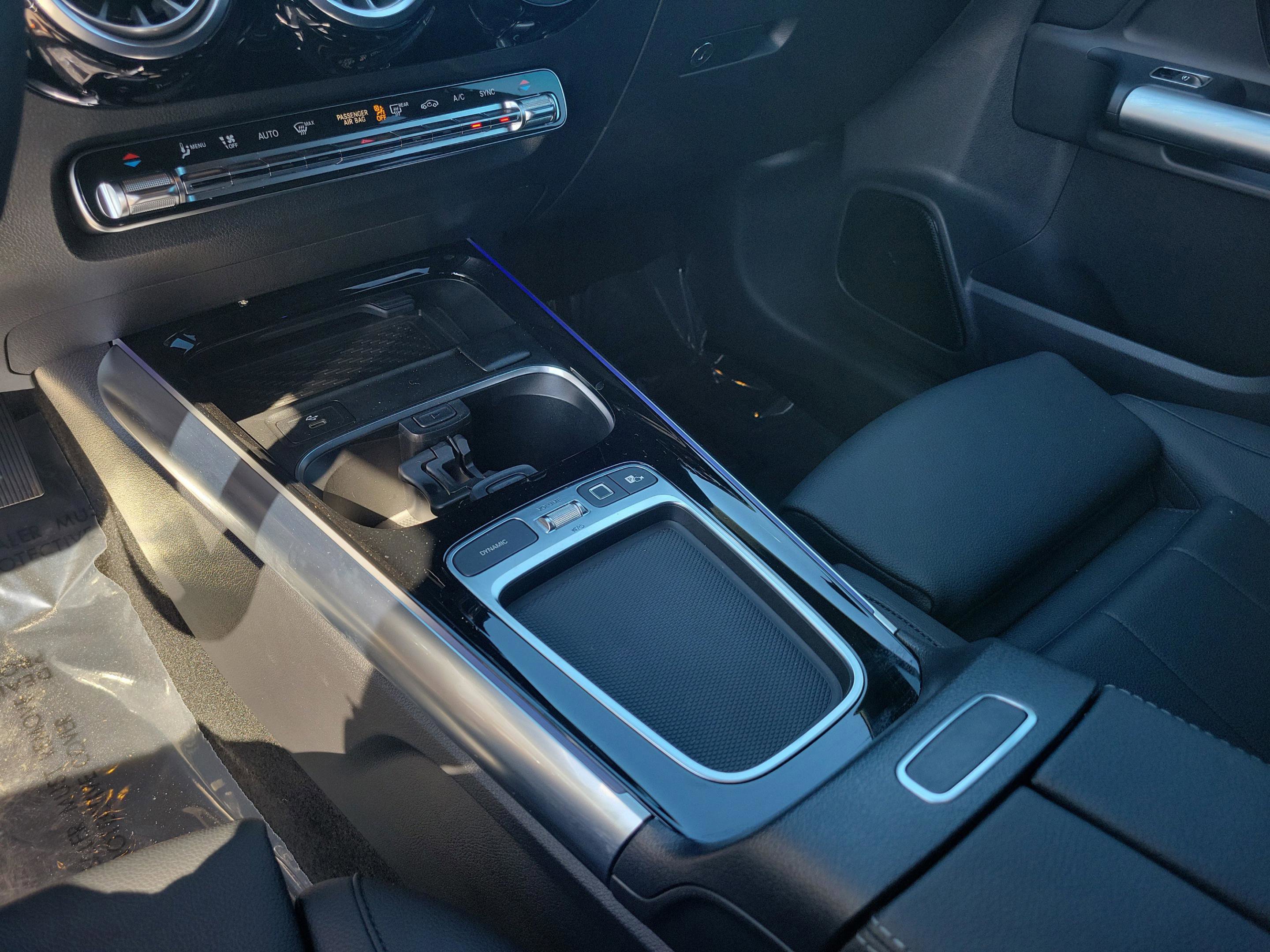 Certified 2025 Mercedes-Benz GLA 250 image 23