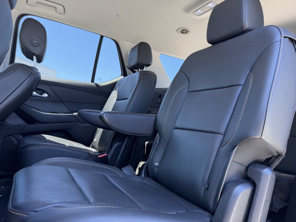 Used 2019 Chevrolet Traverse LT w/ LT Premium Package FWD image 22
