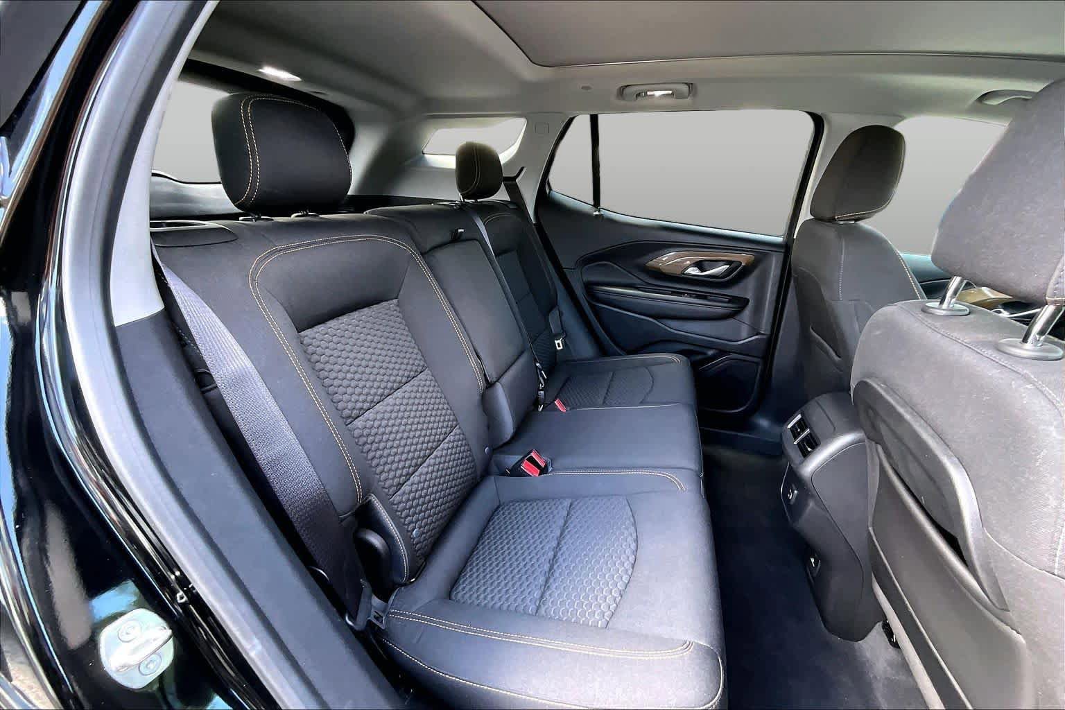 Used 2019 GMC Terrain SLE w/ Driver Convenience Package AWD/4WD image 20