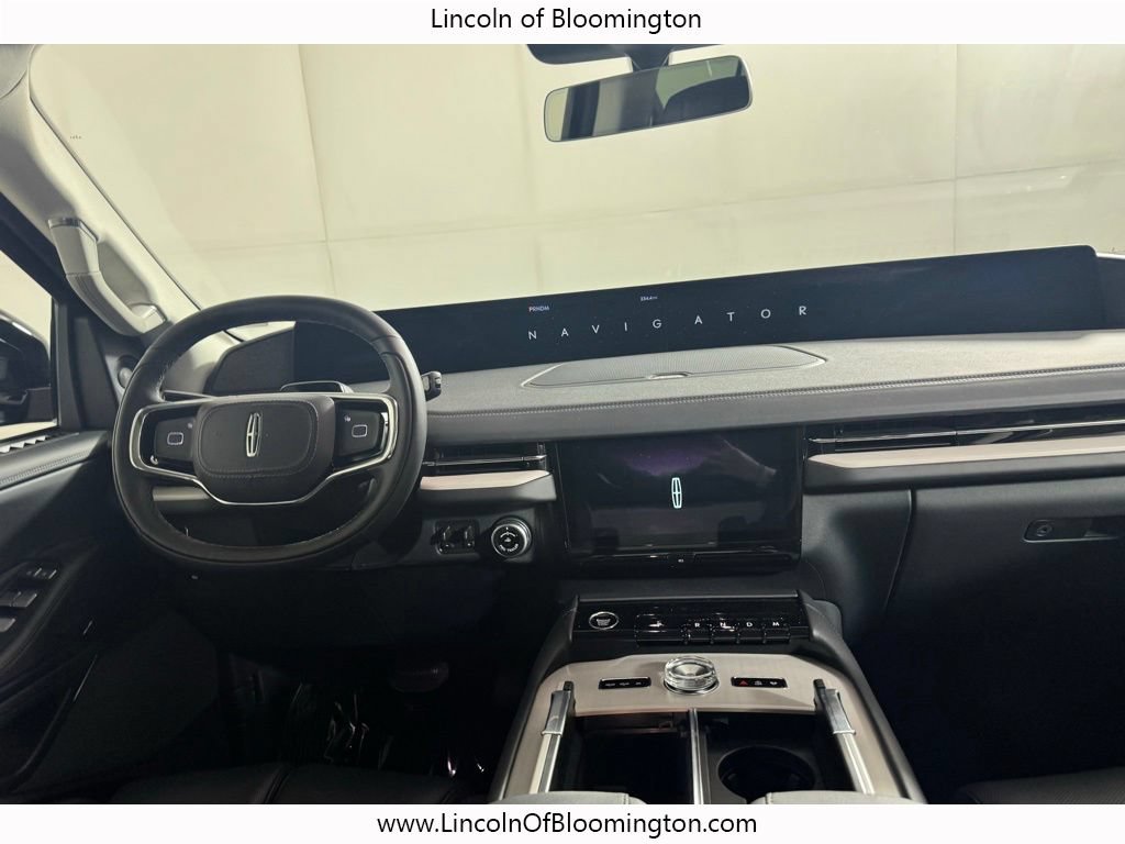 New 2026 Lincoln Navigator L Reserve AWD/4WD image 26