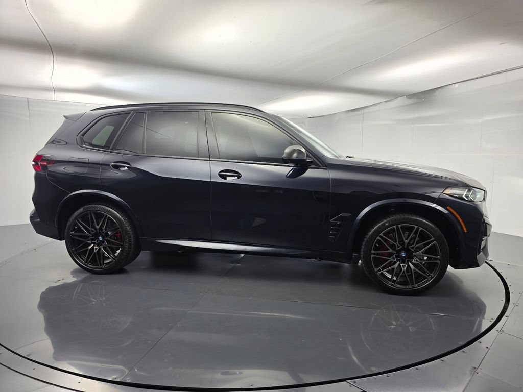 Used 2024 BMW X5 M Competition AWD/4WD image 3