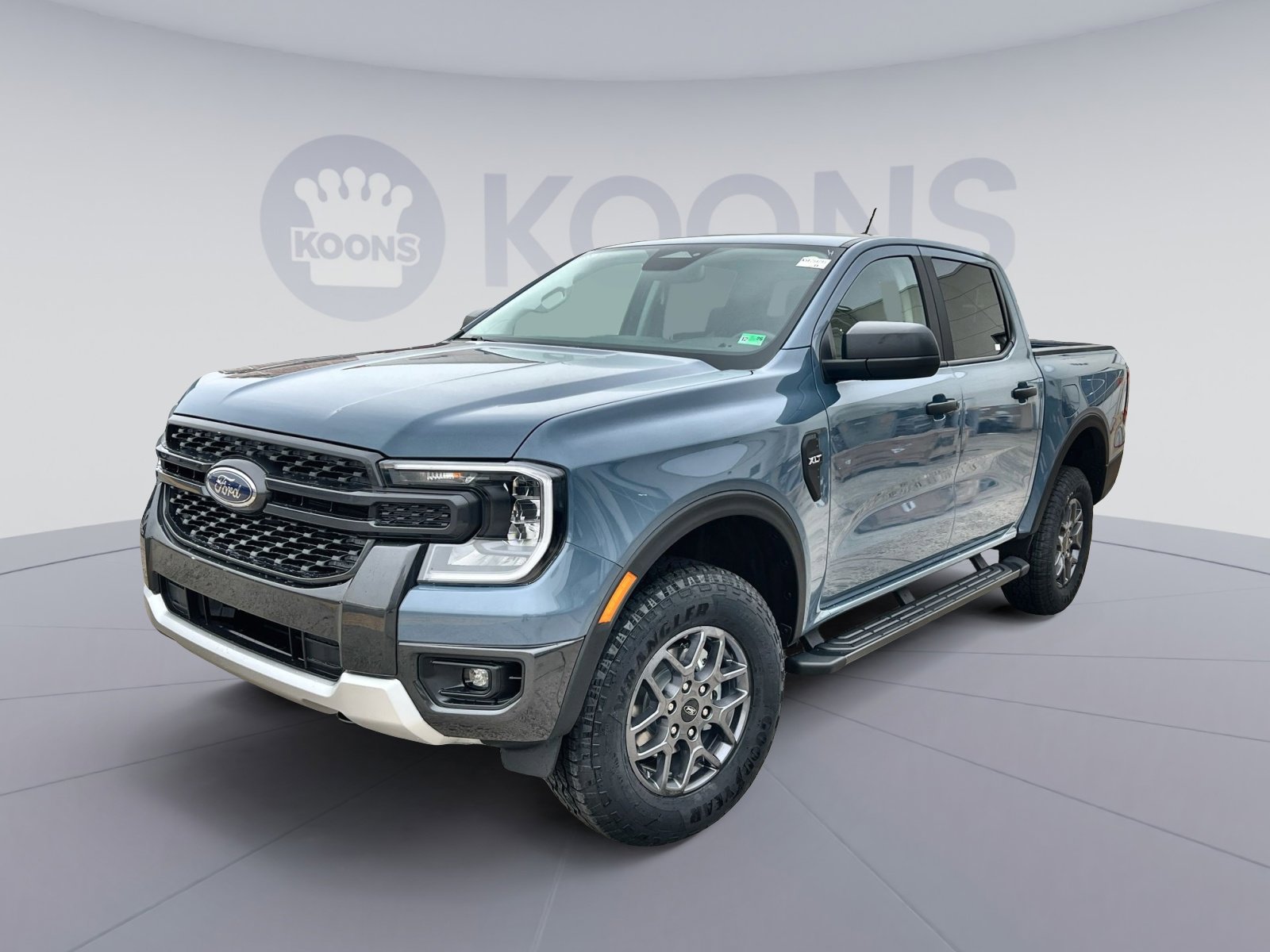 New 2025 Ford Ranger XLT w/ Equipment Group 301A High image 1