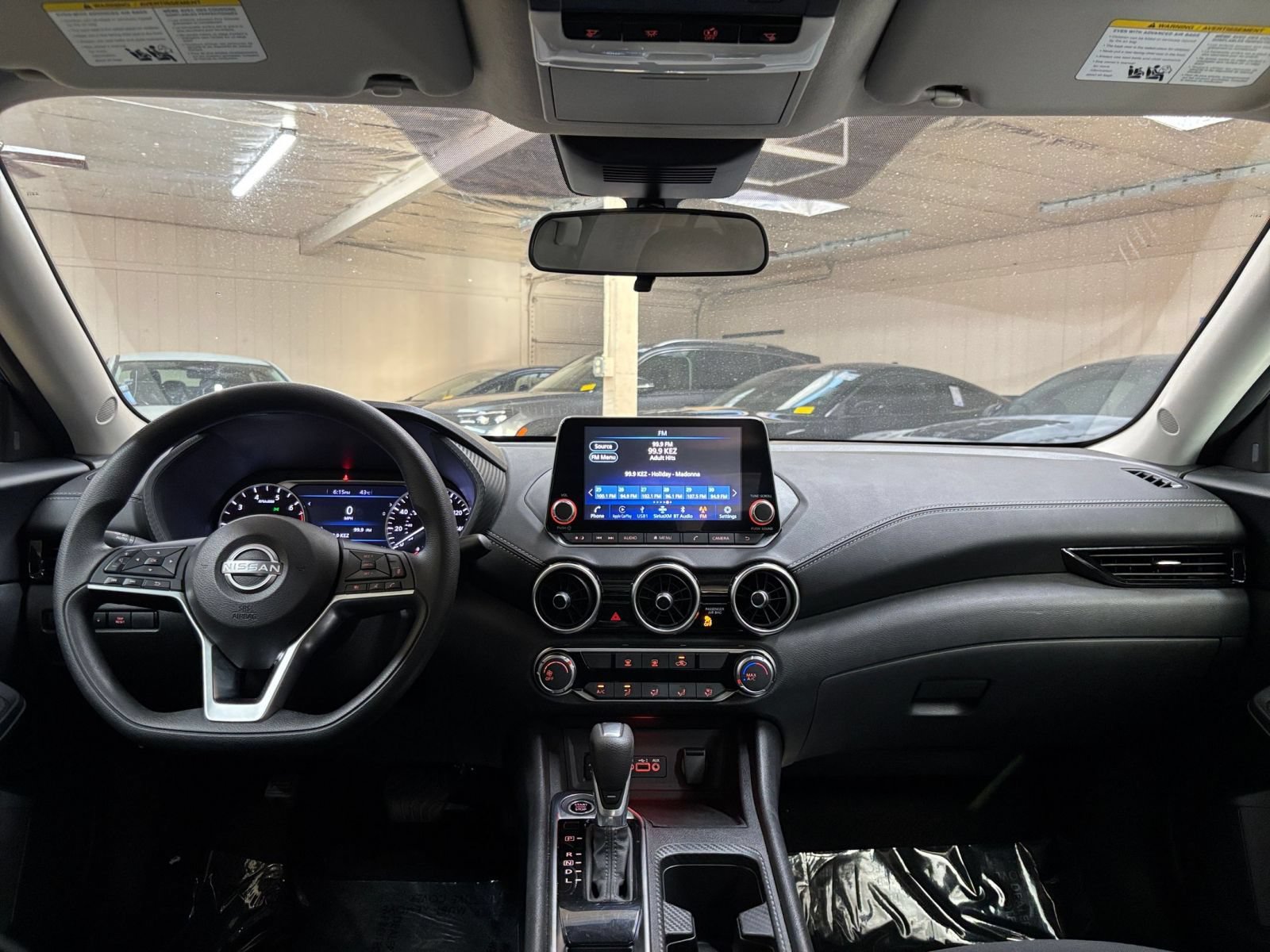 Used 2025 Nissan Sentra SV FWD image 30