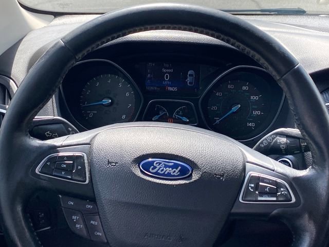 Used 2018 Ford Focus Titanium image 8