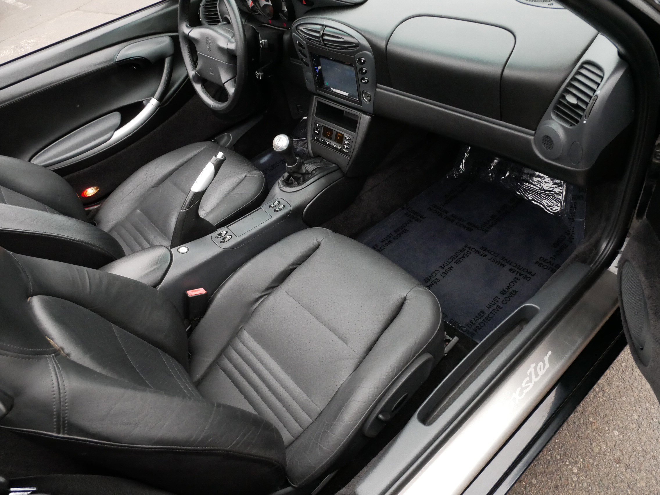 Used 1997 Porsche Boxster image 11