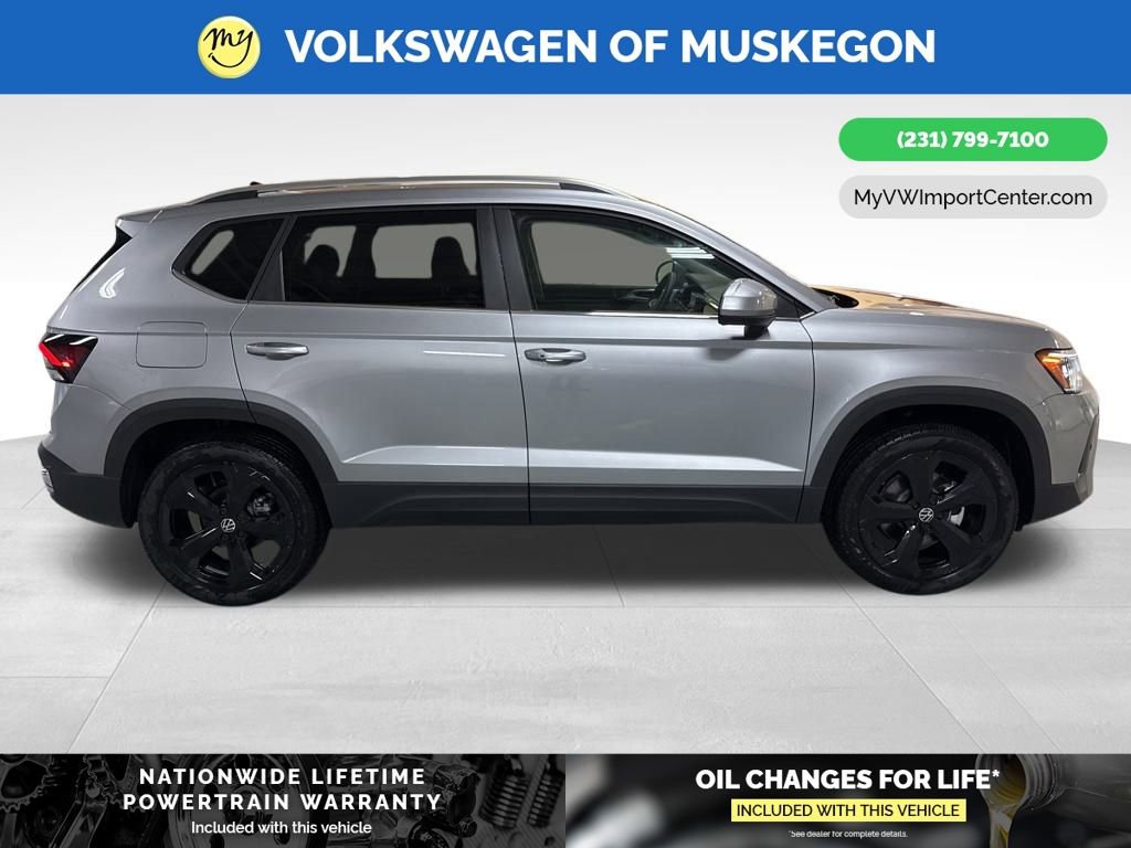 New 2026 Volkswagen Taos SEL image 8