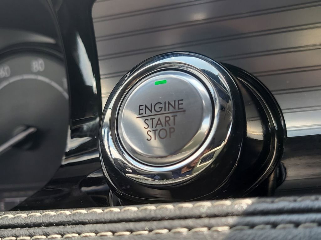 Used 2022 Lincoln Corsair AWD w/ Equipment Group 101A image 25