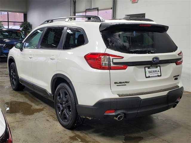 Used 2025 Subaru Ascent Onyx Edition image 6