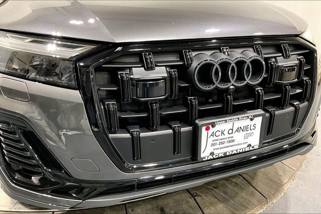 Certified 2025 Audi Q7 2.0T Premium w/ Convenience Plus Package image 30