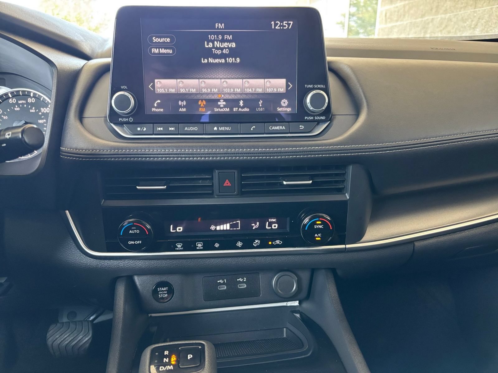 Used 2025 Nissan Rogue SV FWD image 17