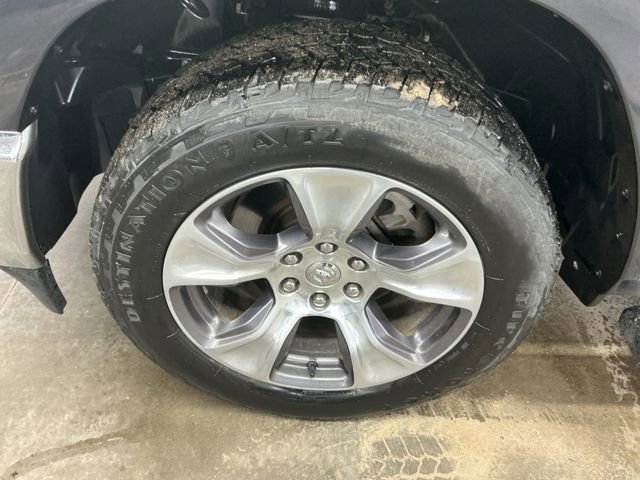 Used 2020 RAM 1500 Laramie image 11