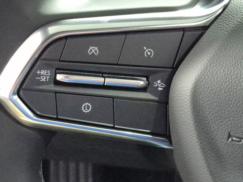 New 2026 Chevrolet Equinox LT w/ Convenience Package II FWD image 12