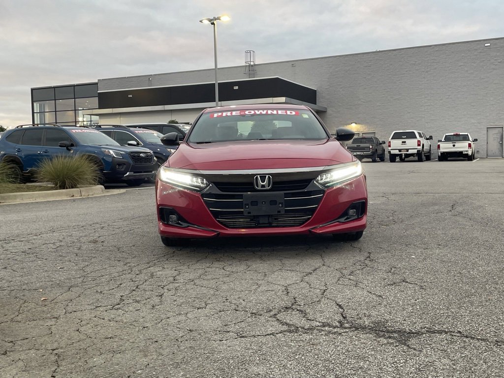 Used 2021 Honda Accord Sport image 2