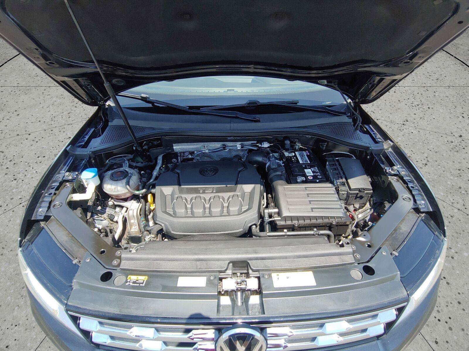 Used 2021 Volkswagen Tiguan S FWD image 3