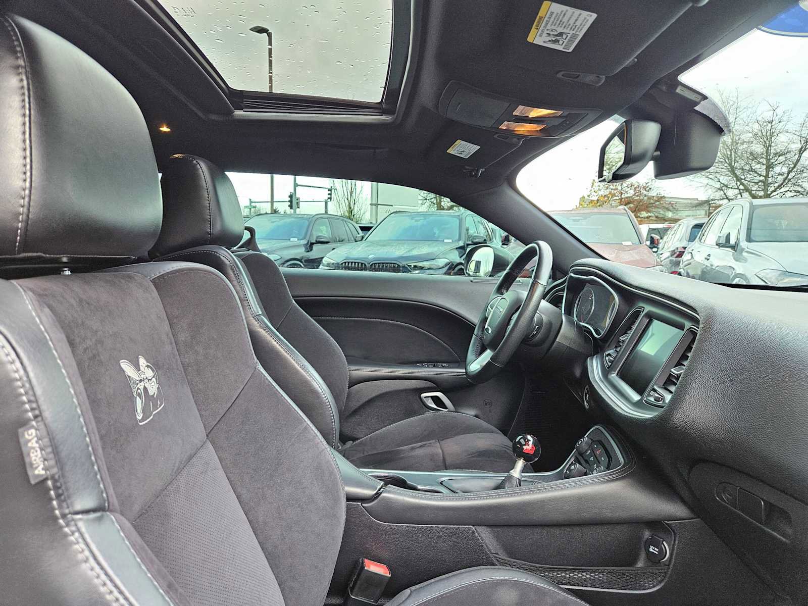 Used 2016 Dodge Challenger R/T Scat Pack w/ Leather Interior Group image 11