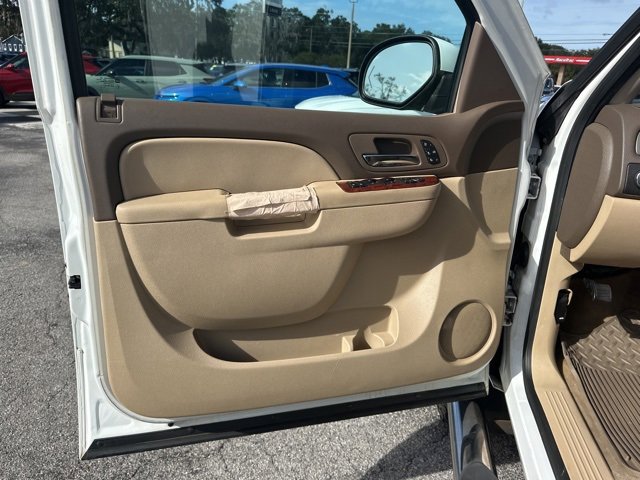 Used 2014 Chevrolet Silverado 2500 LTZ w/ LTZ Plus Package image 64