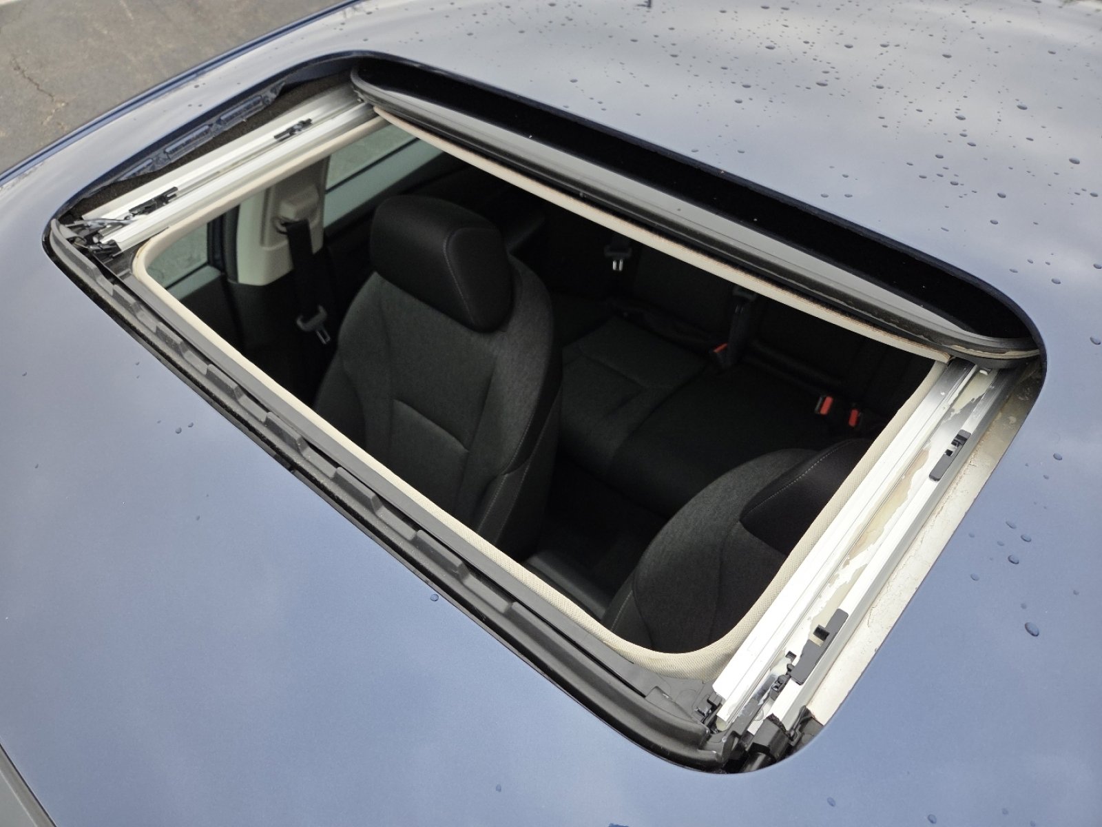 Certified 2023 Honda Accord EX image 4