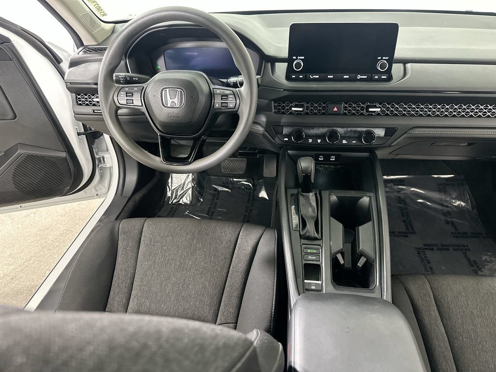 Used 2024 Honda Accord EX image 19
