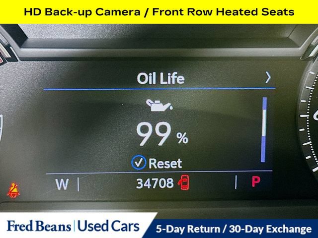 Used 2023 Cadillac XT4 Luxury w/ Cold Weather Package FWD image 13