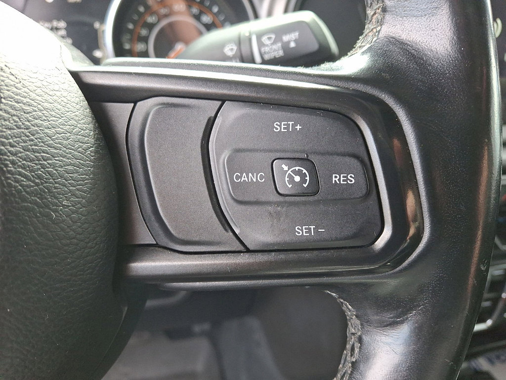 Used 2022 Jeep Gladiator Willys image 18