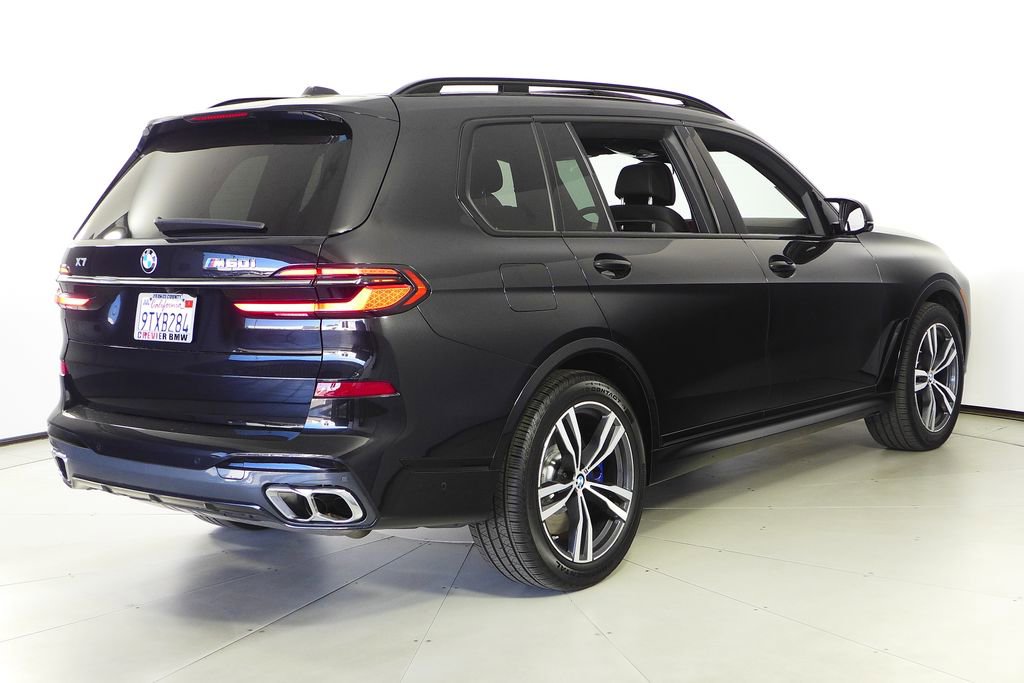 Used 2025 BMW X7 M60i w/ Climate Comfort Package AWD/4WD image 6