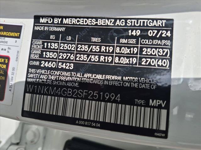 Certified 2025 Mercedes-Benz GLC 300 image 24