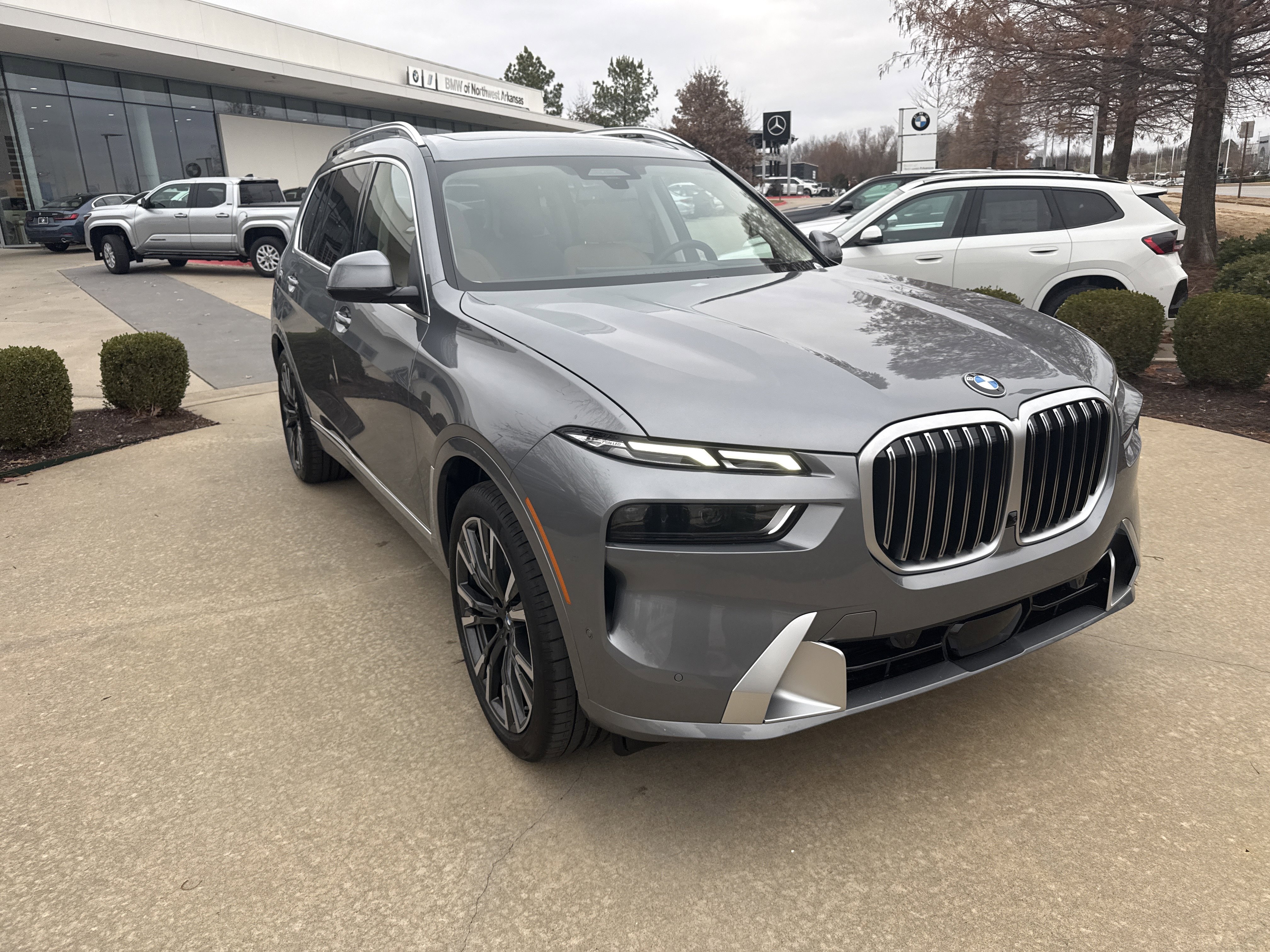 New 2026 BMW X7 xDrive40i image 6