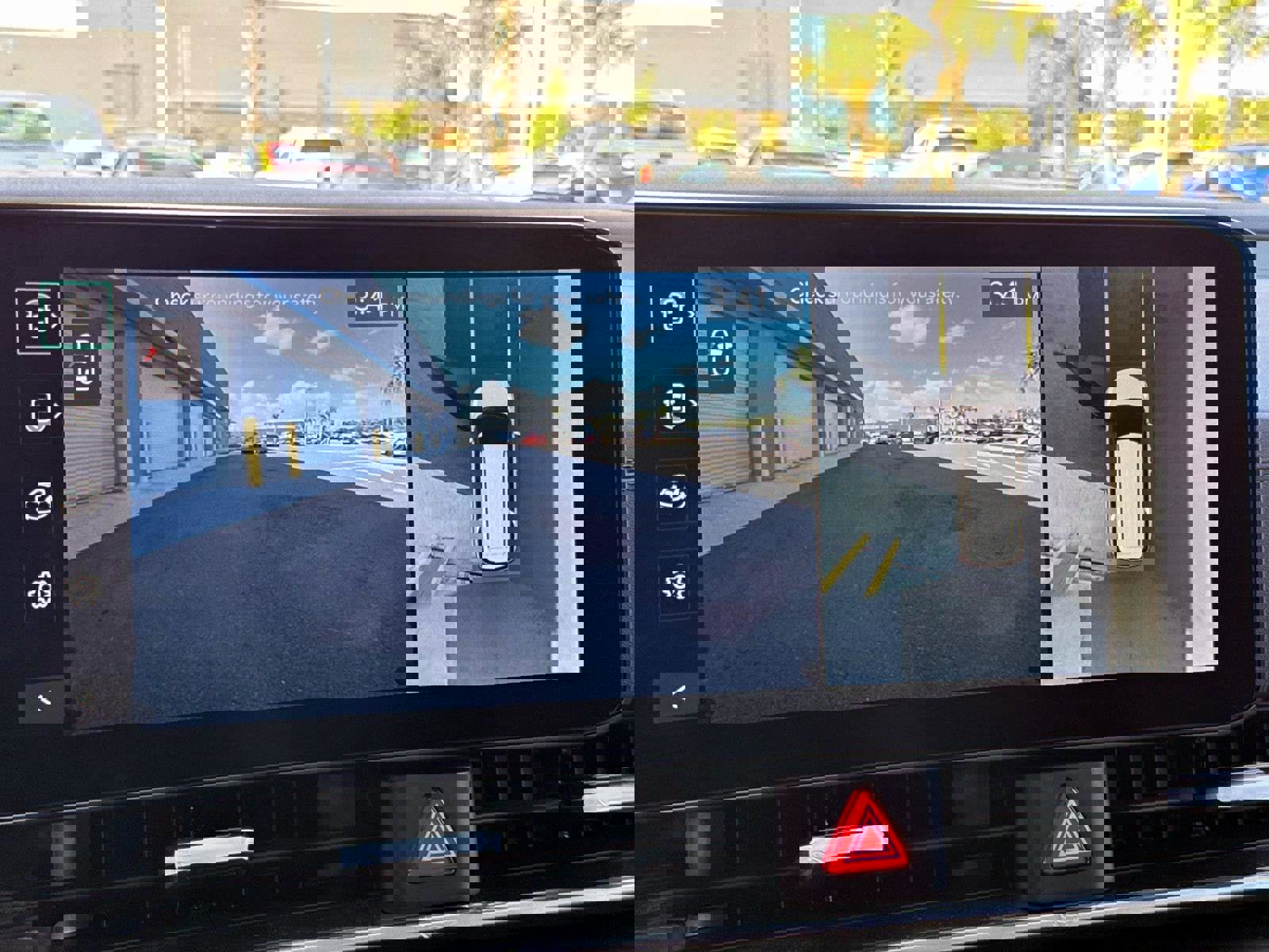 New 2026 Kia Carnival SX w/ SX Dark Edition Package image 25