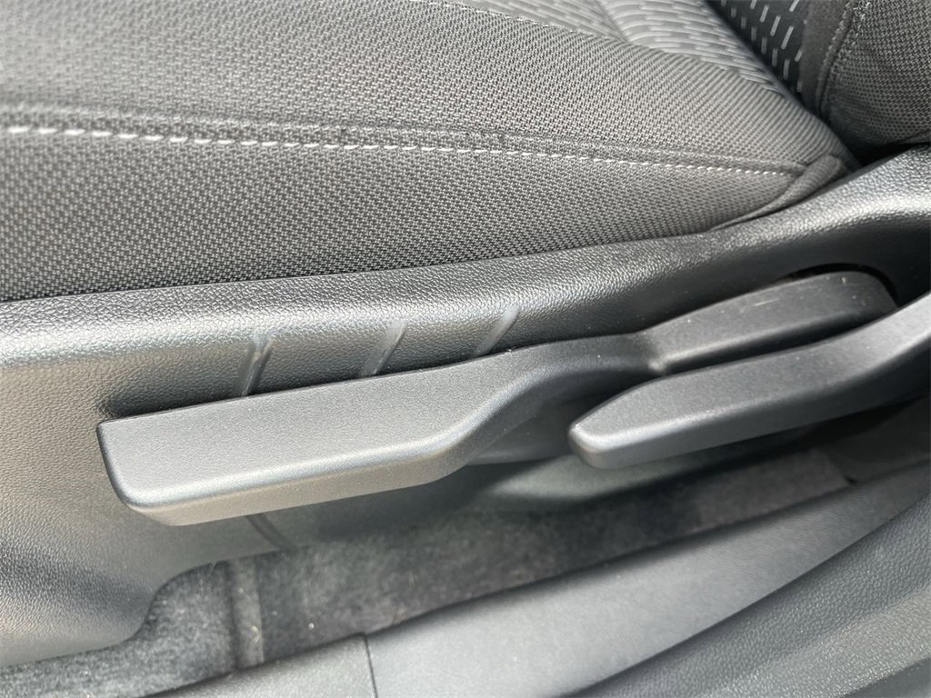 New 2026 Chevrolet Equinox LT w/ LPO, Floor Liner Package image 12