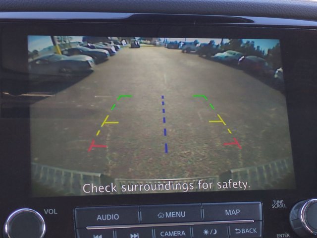 Certified 2022 Nissan Titan SV w/ SV Convenience Package image 21