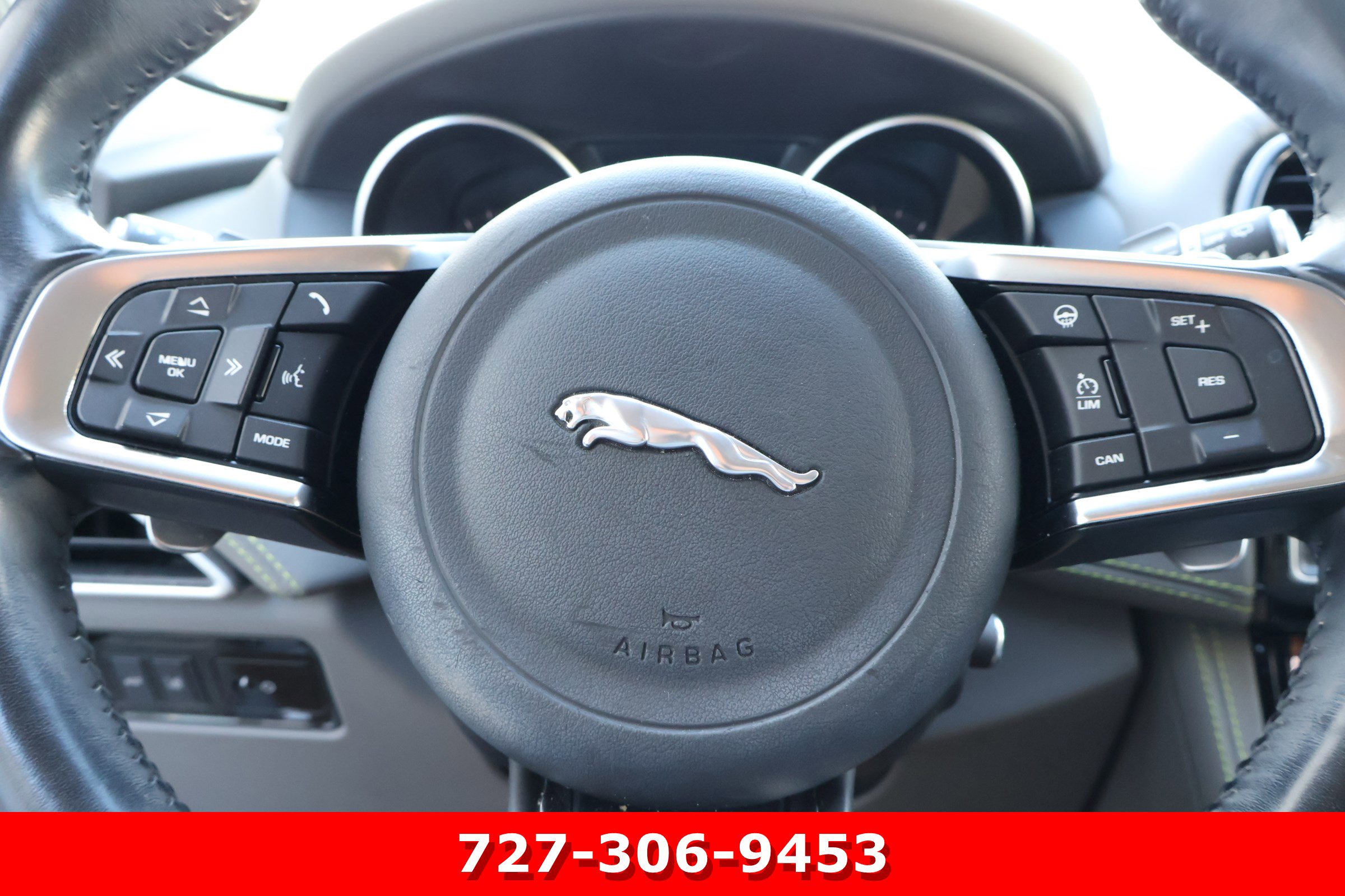 Used 2018 Jaguar F-PACE R-Sport image 23