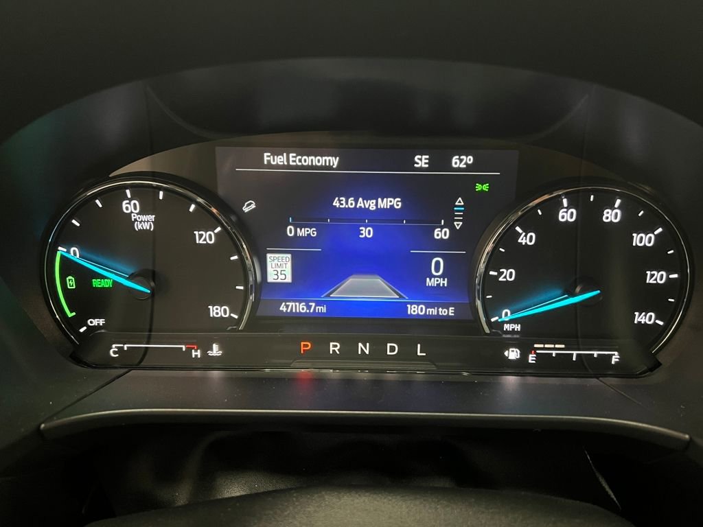 Used 2021 Ford Escape SE w/ SE Sport Appearance Package image 17