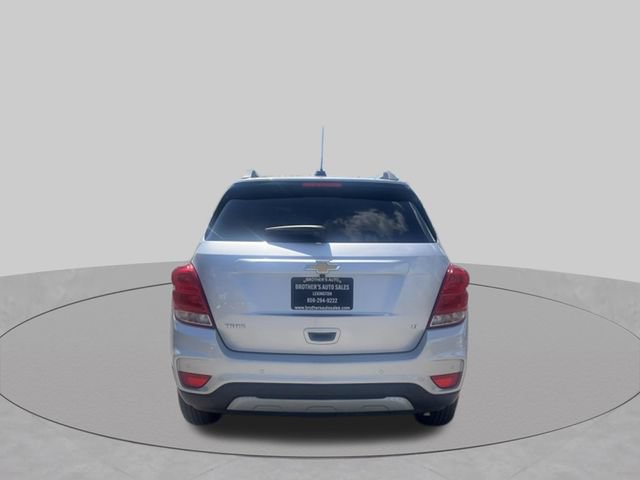 Used 2017 Chevrolet Trax LT w/ Driver Confidence Package FWD image 5