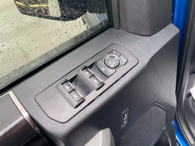 Used 2017 Ford F150 Raptor w/ Equipment Group 801A Mid AWD/4WD image 21