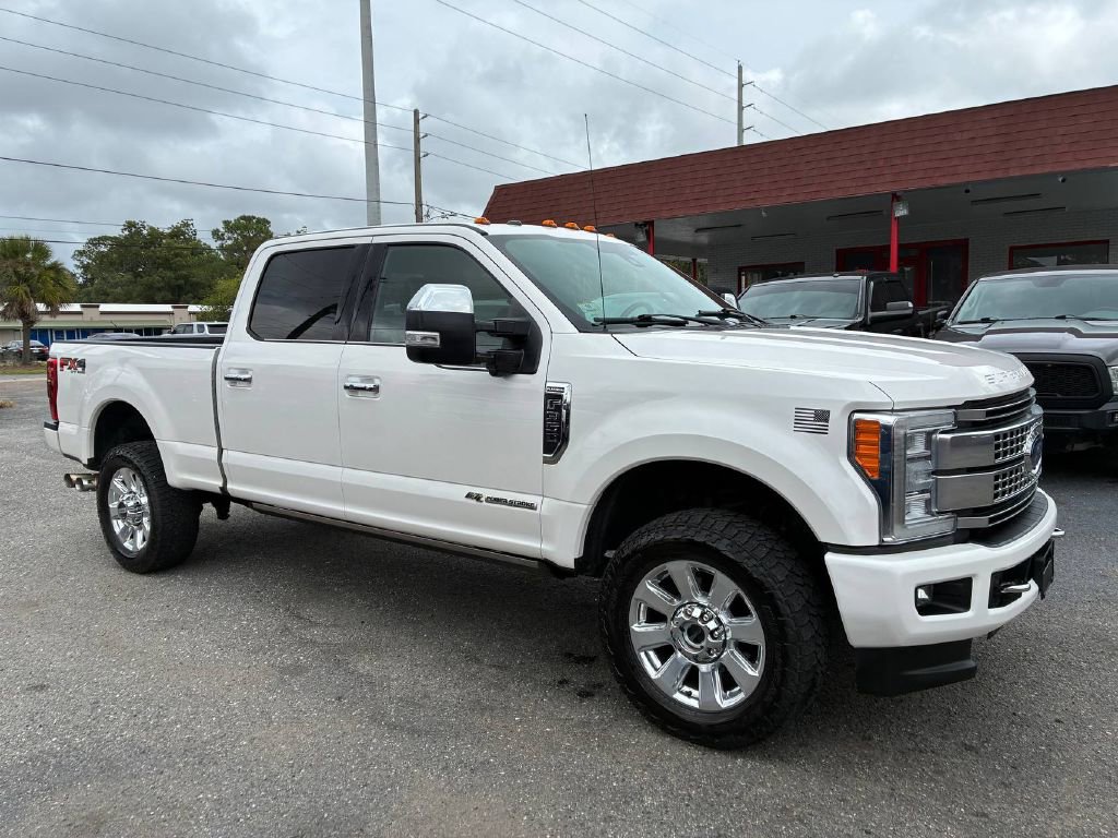 Used 2018 Ford F350 Platinum w/ Platinum Ultimate Package AWD/4WD image 7