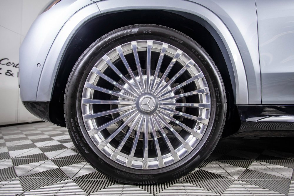Used 2025 Mercedes-Benz Maybach GLS 600 4MATIC image 52