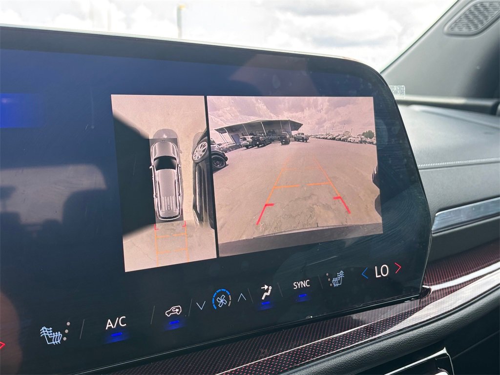 Certified 2025 Chevrolet Traverse Z71 w/ Enhanced Driving Package image 21