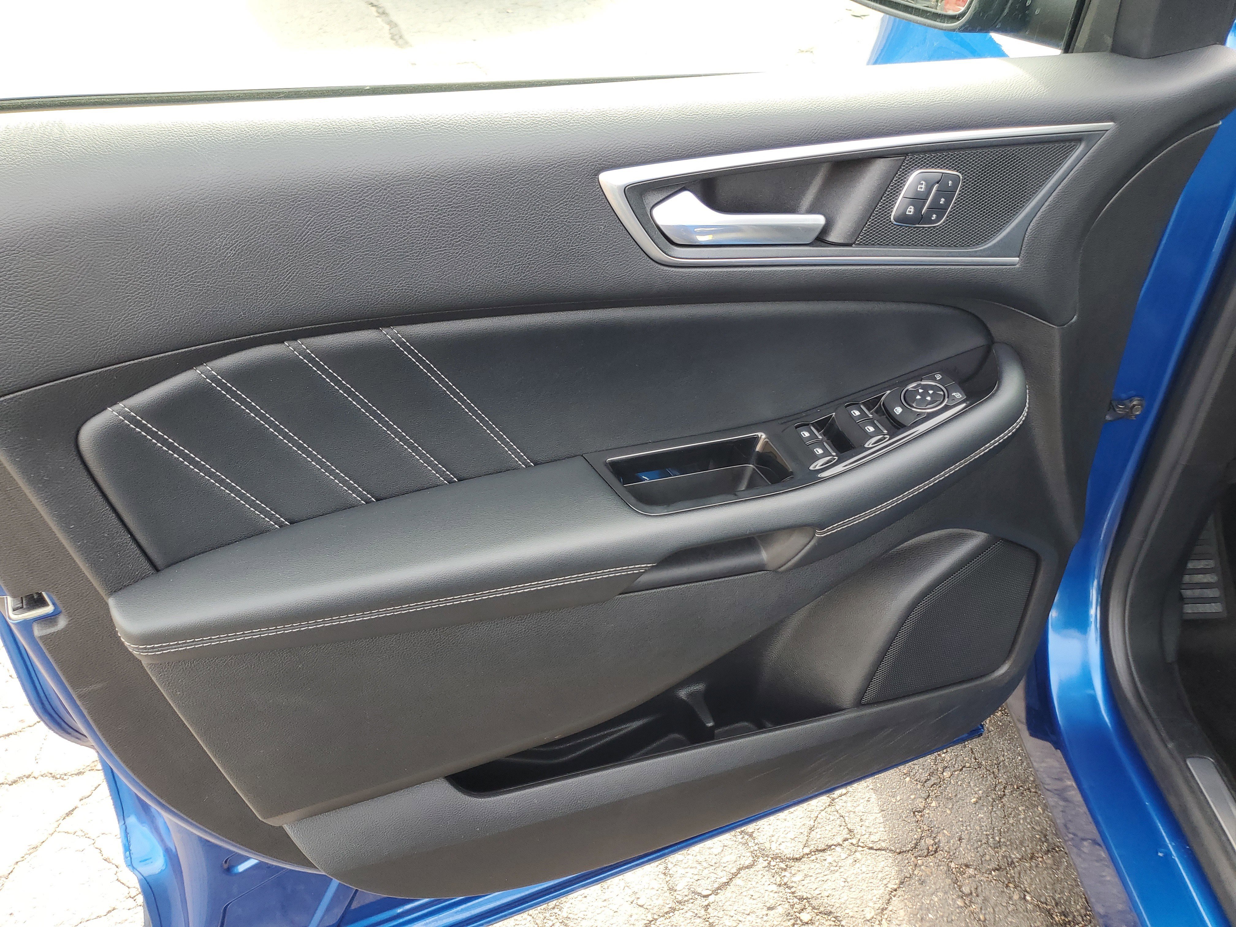 Used 2018 Ford Edge Sport w/ Equipment Group 401A image 10