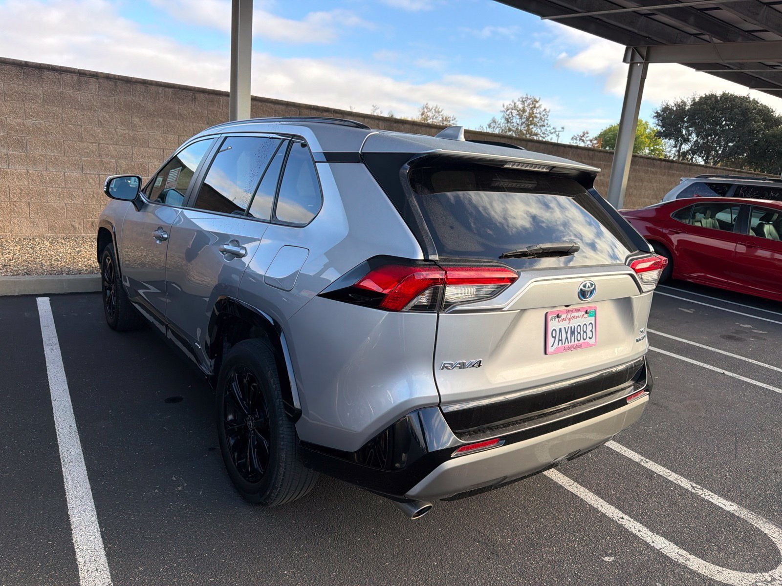 Used 2022 Toyota RAV4 SE w/ Convenience Package AWD/4WD image 5