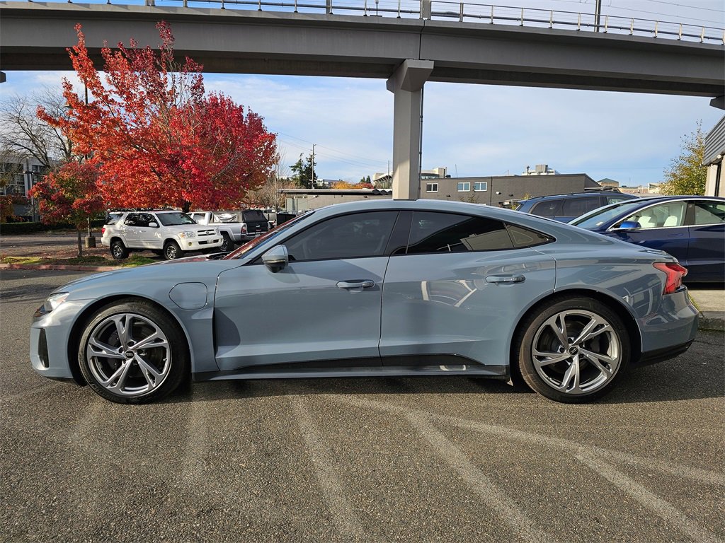 Used 2022 Audi e-tron GT Premium Plus image 5