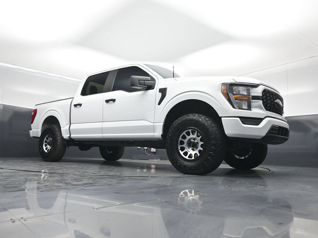 Used 2023 Ford F150 XL w/ STX Appearance Package RWD image 3