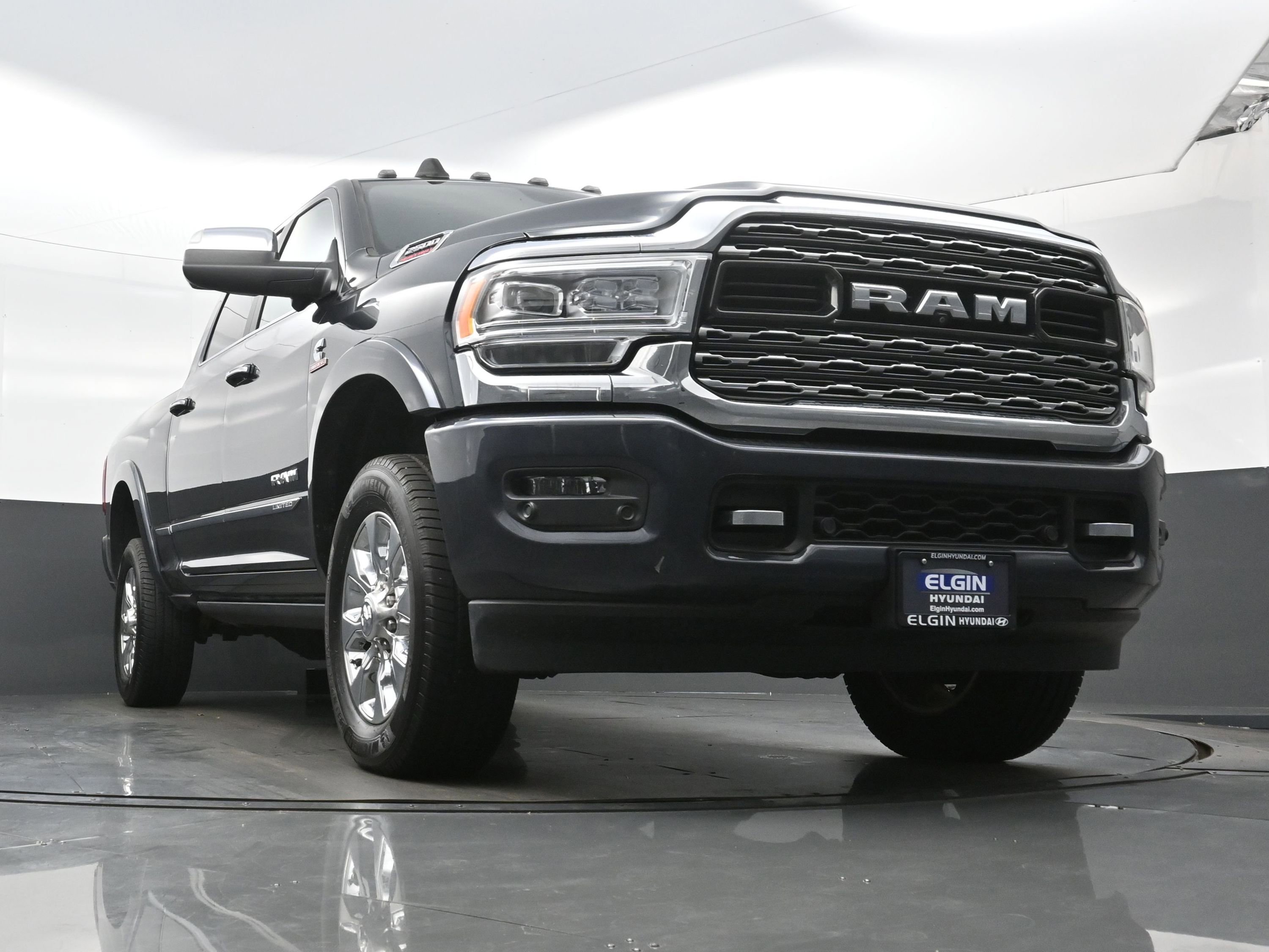 Used 2019 RAM 2500 Limited AWD/4WD image 32