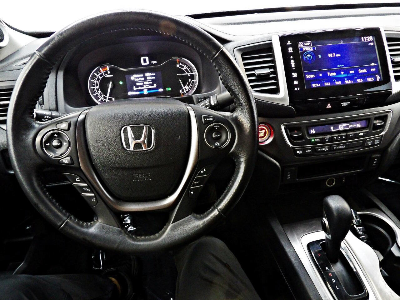 Used 2017 Honda Ridgeline RTL-T image 16