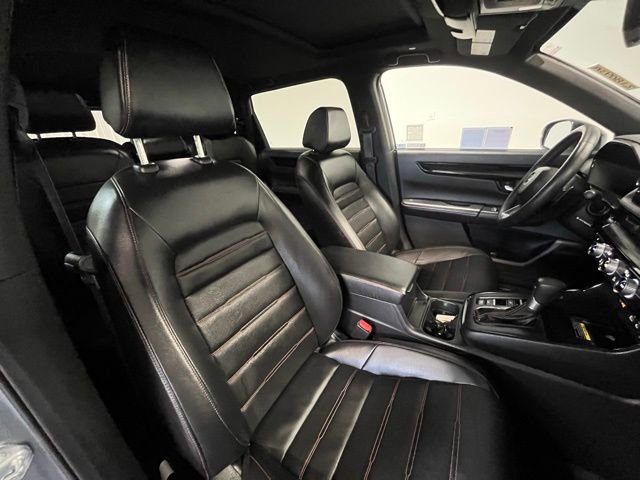 Used 2024 Honda CR-V Sport Touring image 9