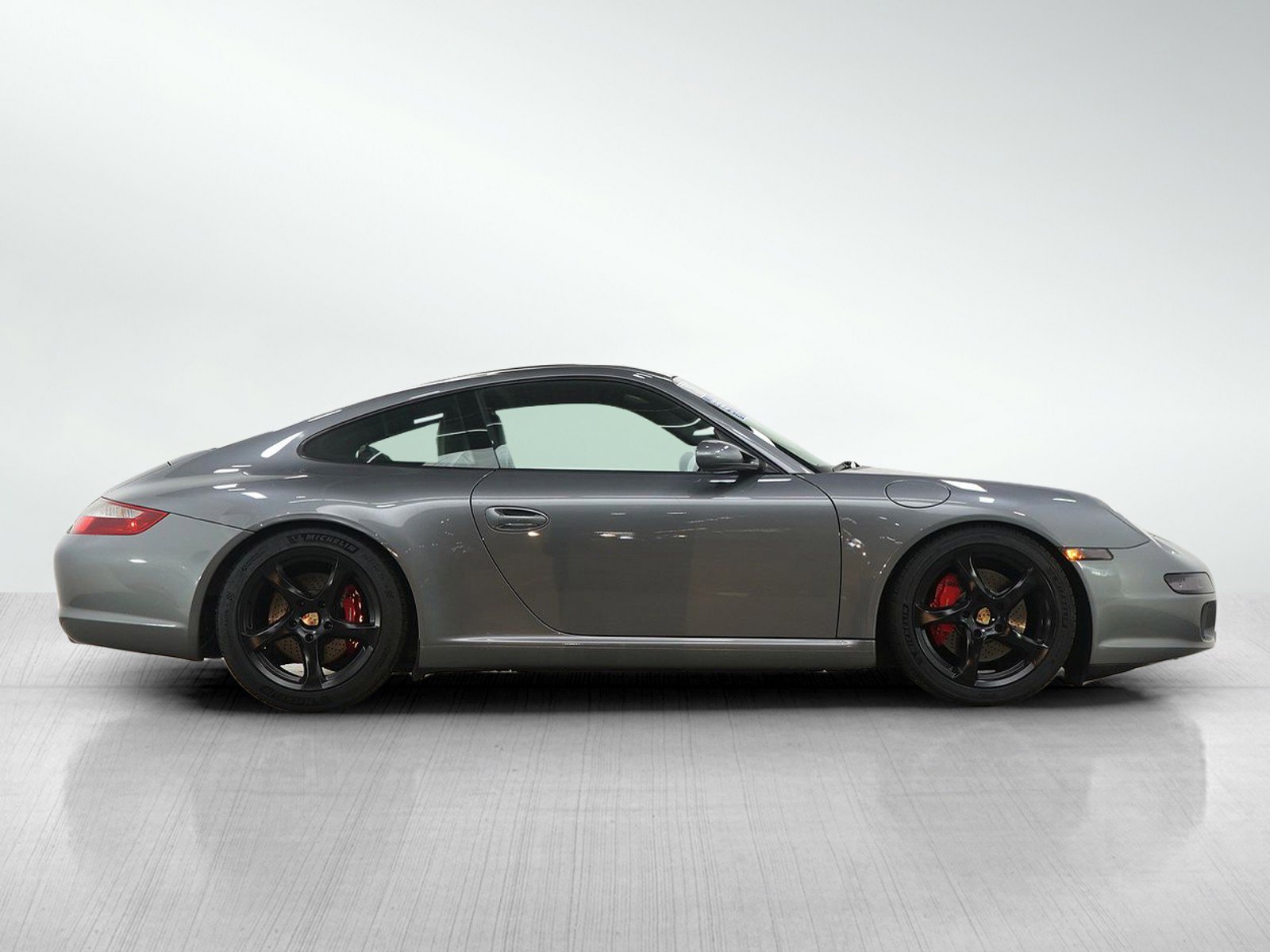Used 2005 Porsche 911 Carrera S image 7