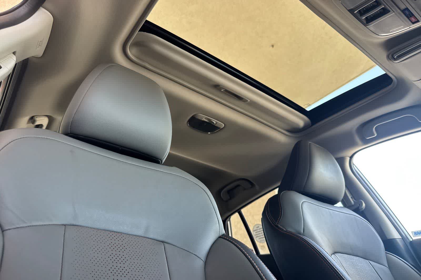 Certified 2025 Subaru Crosstrek 2.5i Limited AWD/4WD image 17