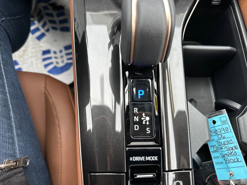 New 2026 Toyota Crown Signia AWD/4WD image 27